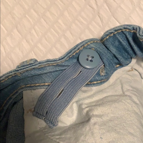 denim shorts - Picture 4 of 4